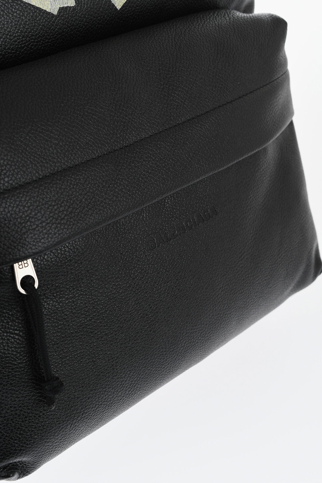 1500~Hammered Leather Backpack TAPE With Front Pocket