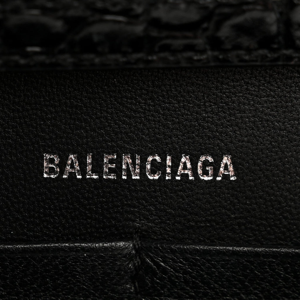 Shiny Calfskin Monochrome Crocodile Embossed Hourglass Chain Bag Black