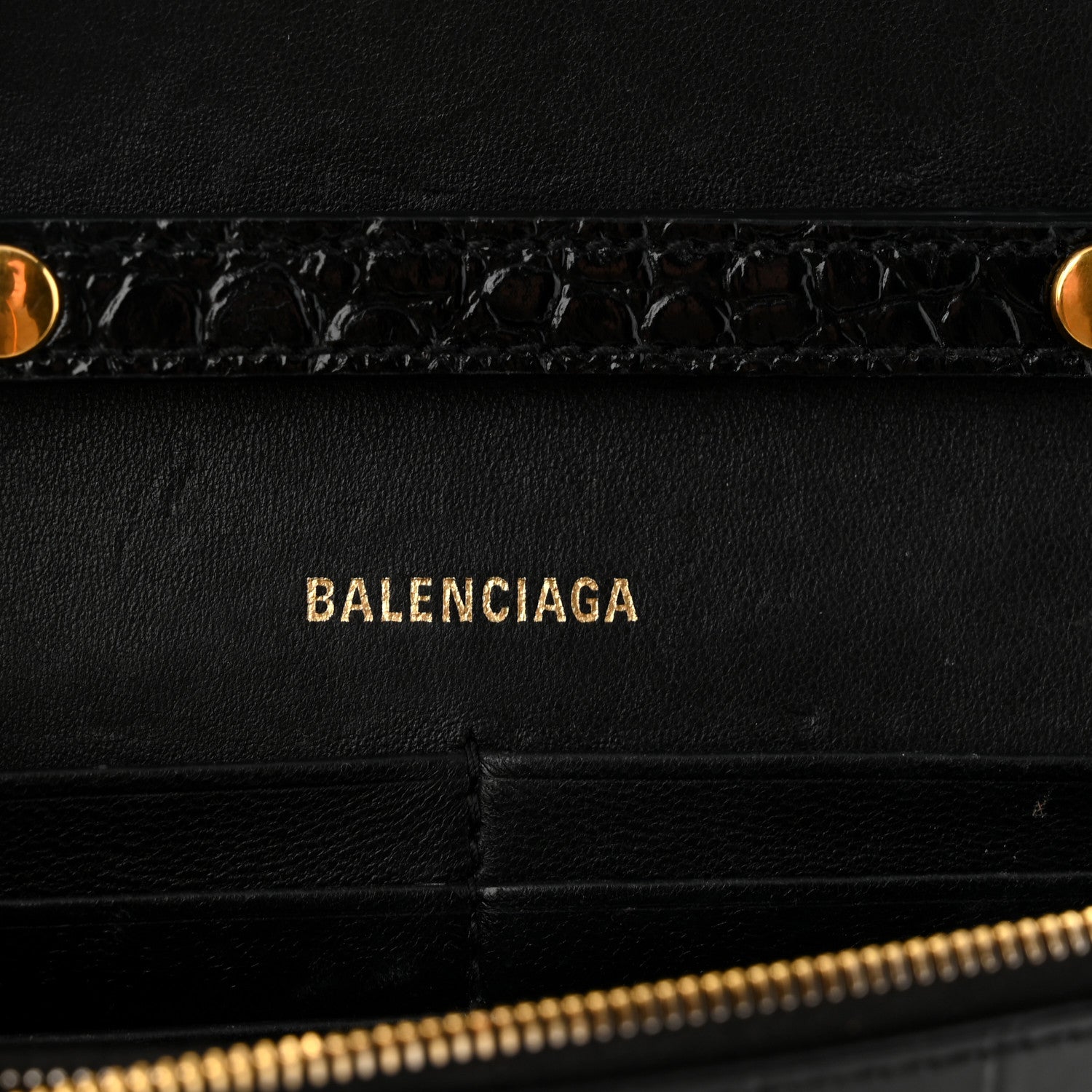 Shiny Calfskin Crocodile Embossed Hourglass Chain Bag Black