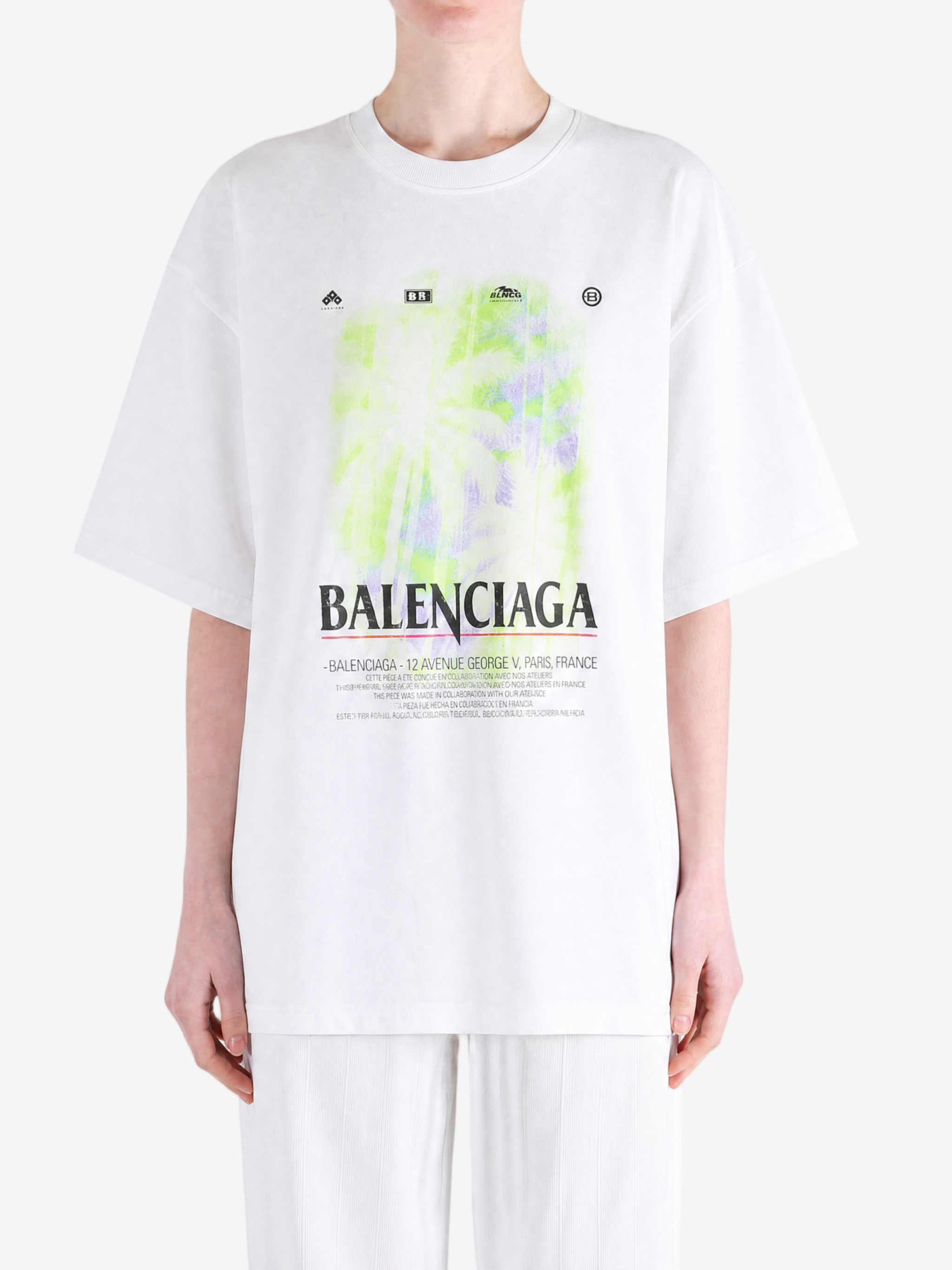 BALENCIAGA - Women The Window Medium Fit T-Shirt